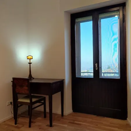 Appartement Hoarder's Gallery Fermo
